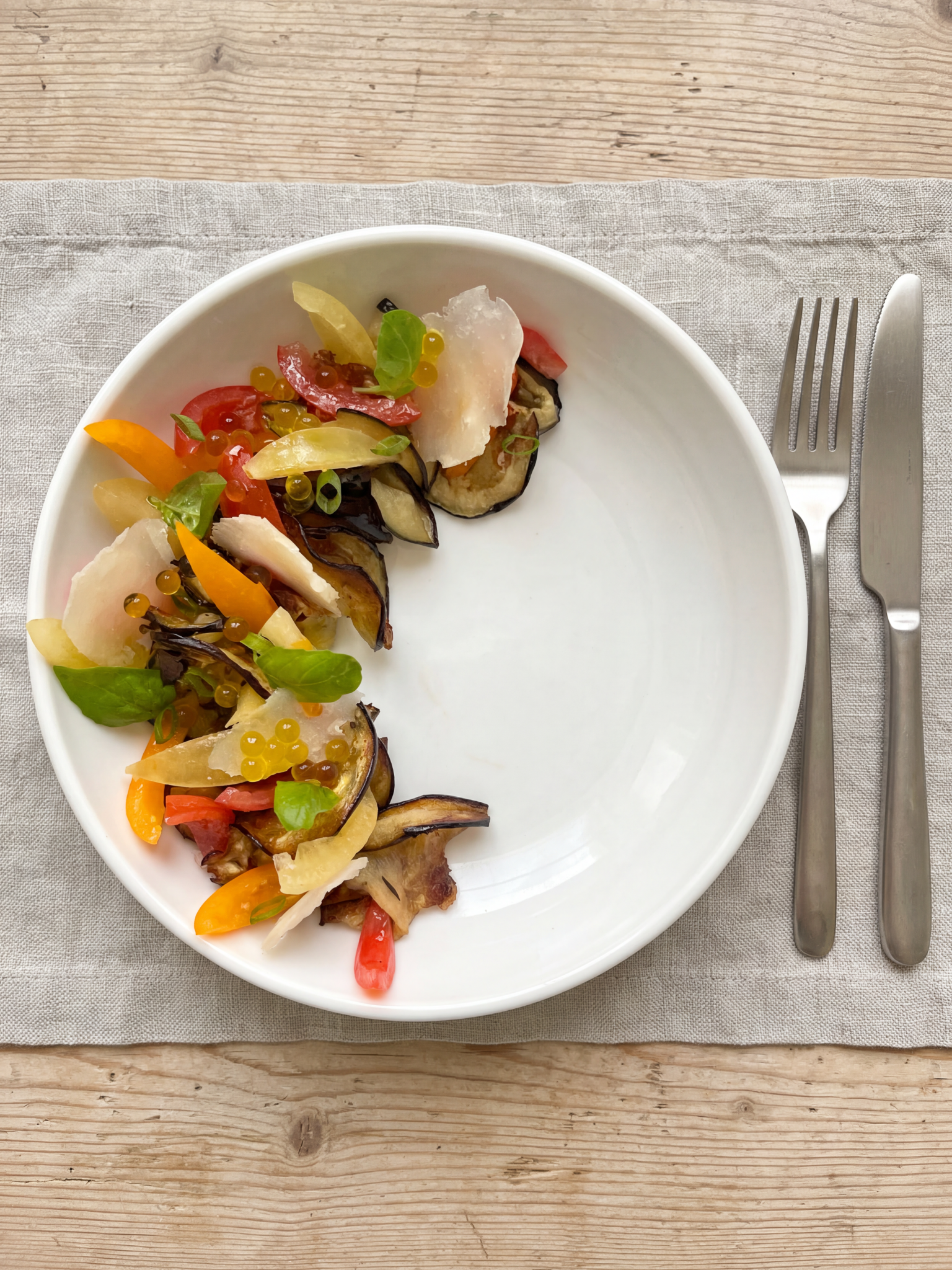 Millefeuille d'aubergines grillées